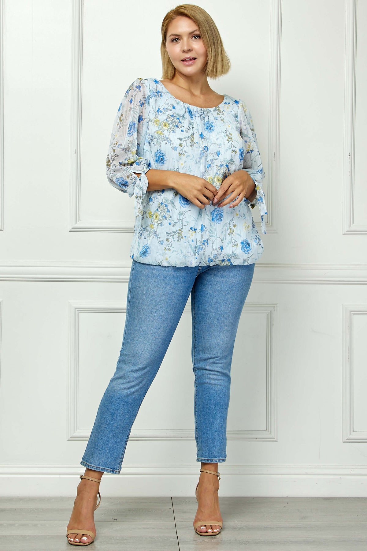 Dressbarn New | 3/4 Tie Sleeve Pleat Neck Studded Bubble Blouse in Light Blue Floral - Plus