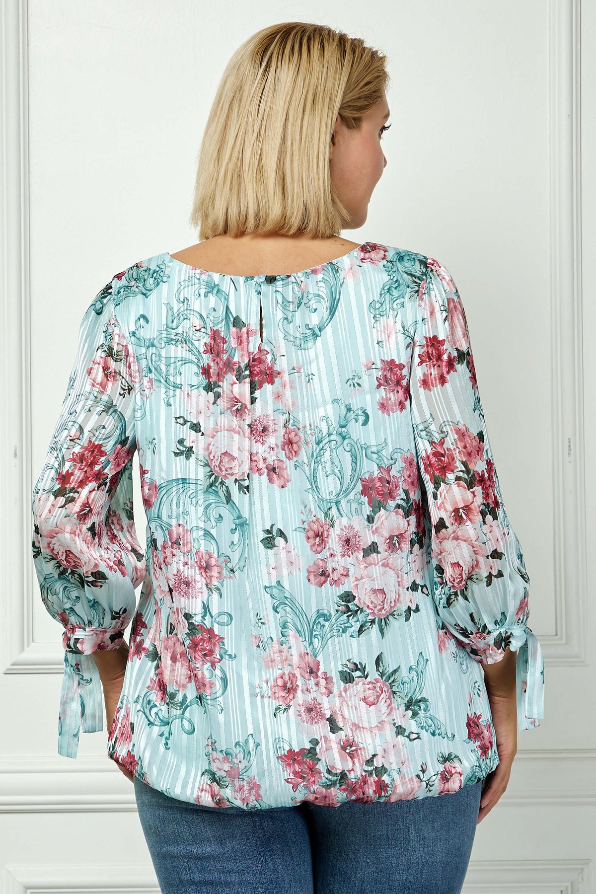 Dressbarn Premium | 3/4 Tie Sleeve Pleat Neck Bubble Blouse in Mint Roses - Plus