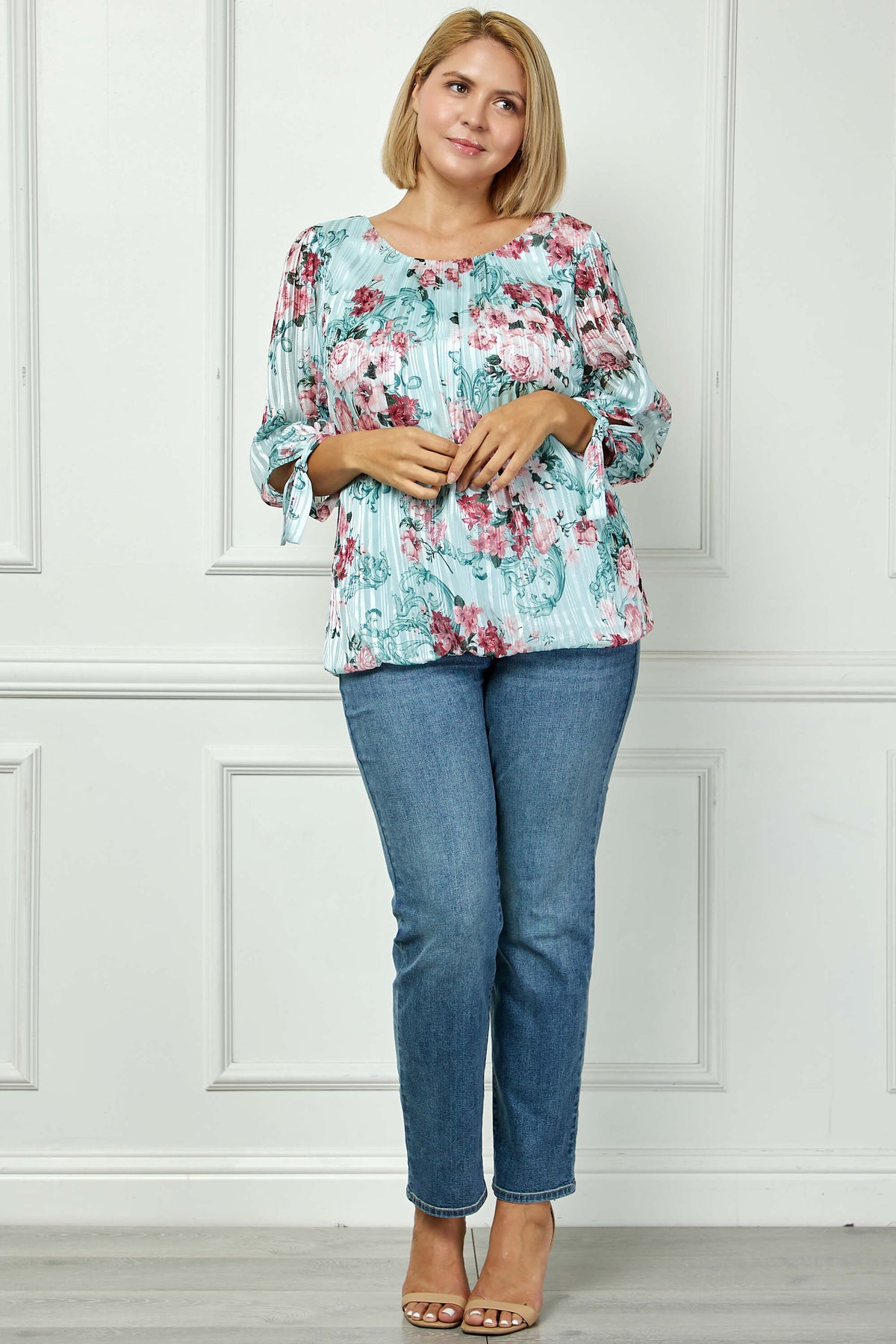 Dressbarn Premium | 3/4 Tie Sleeve Pleat Neck Bubble Blouse in Mint Roses - Plus