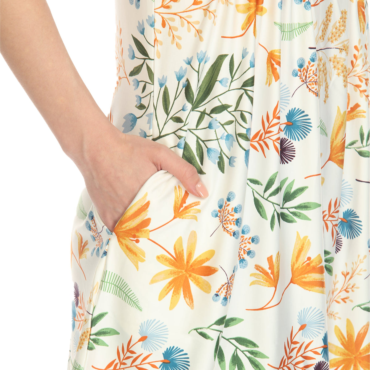 Dressbarn Trending | White Floral Sleeveless Tunic Top